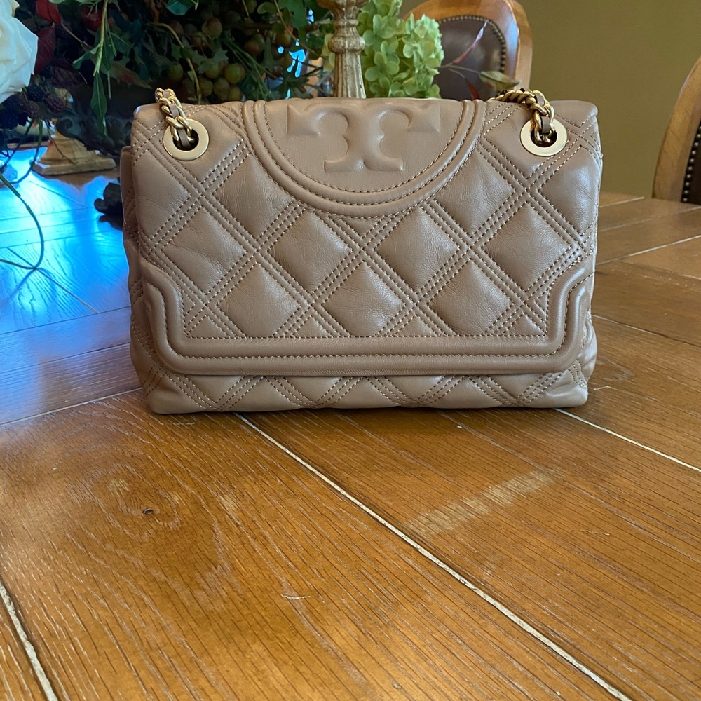Tory Burch Fleming Soft Convertible Shoulder Bag